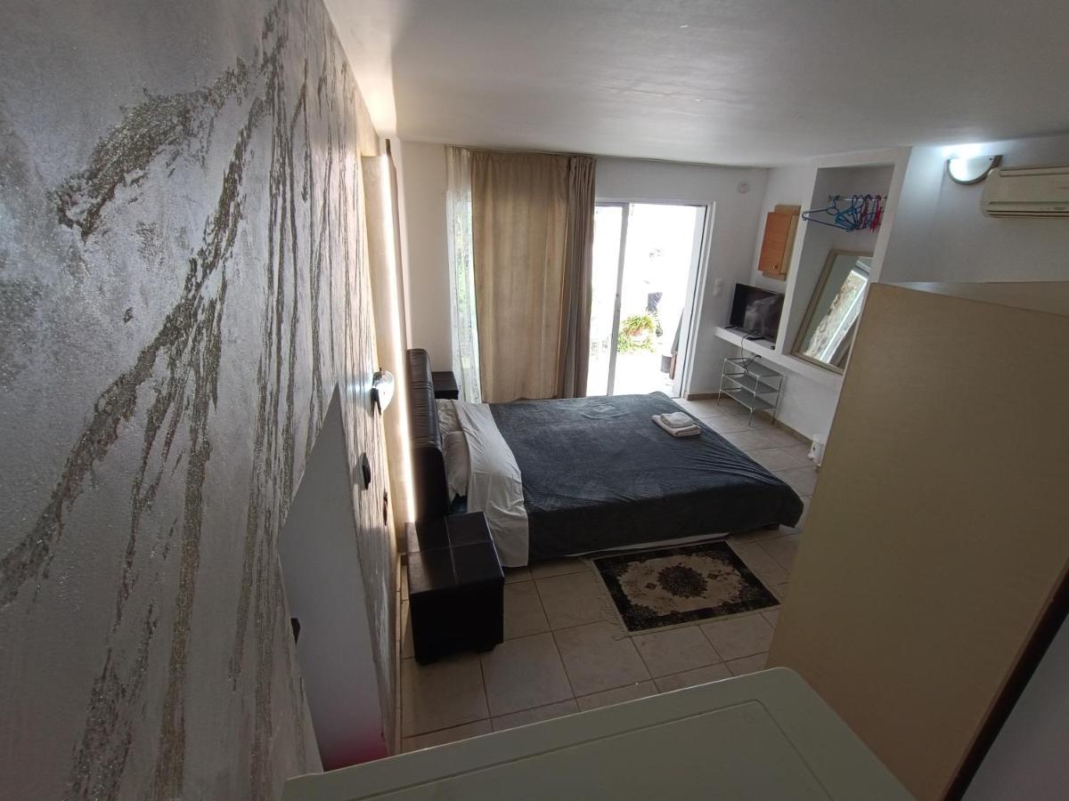 Azalea Garden Apartment With Mountain View Kremastí 外观 照片